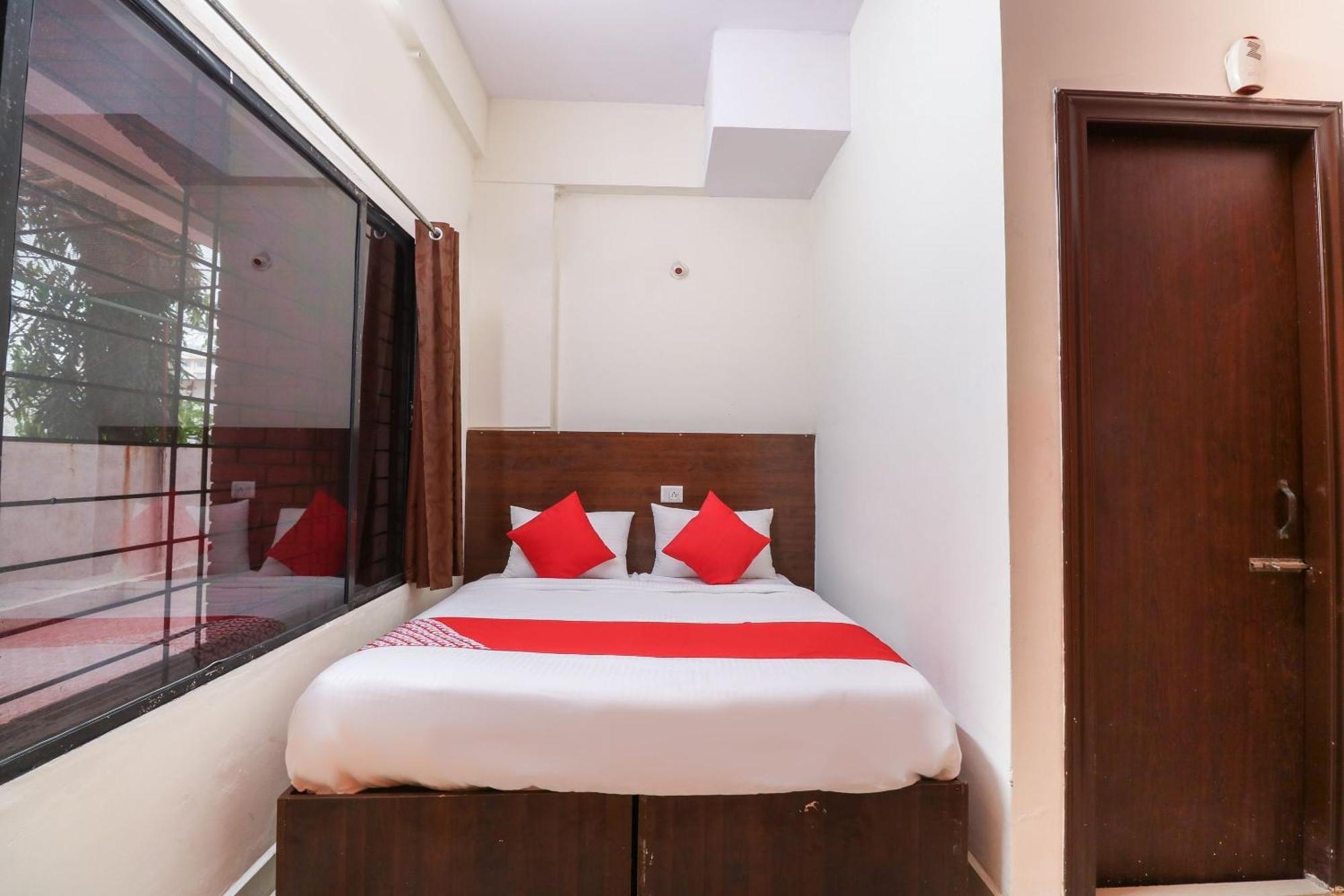 העיר בנגלור Hotel O The Royal International Hotel מראה חיצוני תמונה